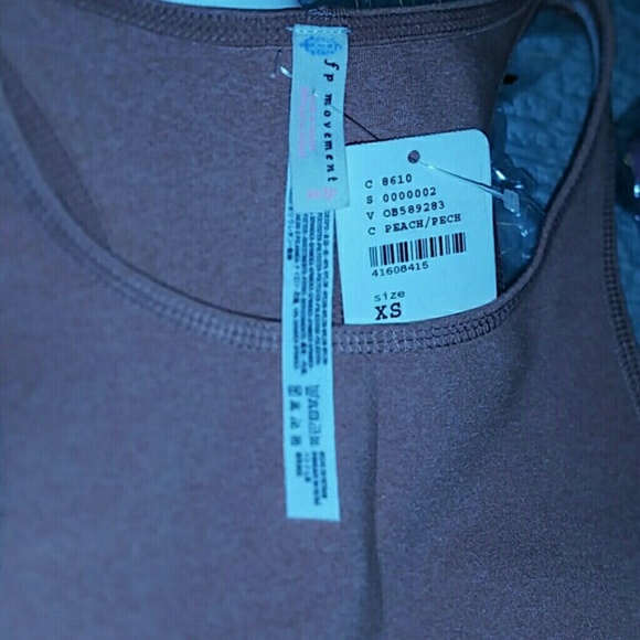 Free people canyon tank top FP movement peach XS - Picture 6 of 7